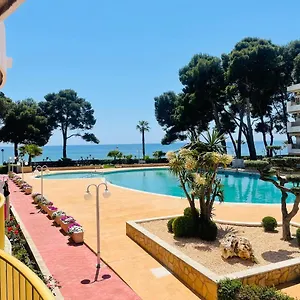 Apartamento Vistas Al Mar, Con Acceso Directo A La Playa, Piscina Y Parking Gratis!!! , Cambrils España